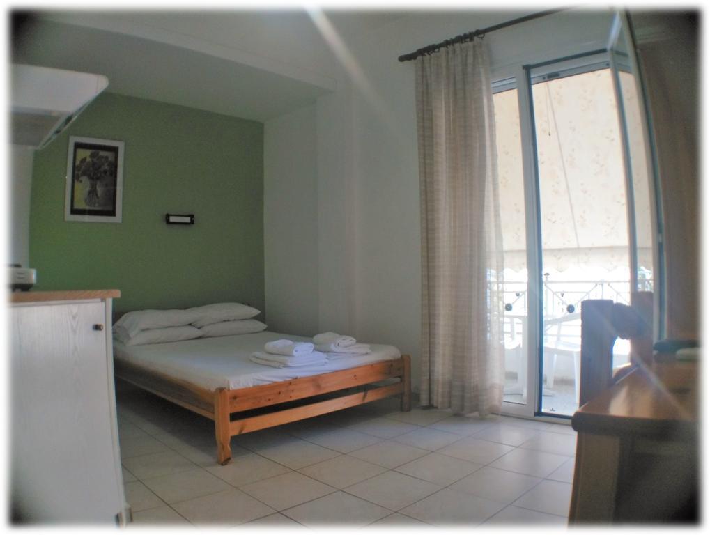 לאוטרה אדיפסאו Araliki Apartments & Studios מראה חיצוני תמונה